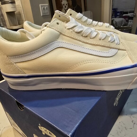 Vans Premium Old Skool 36 Off White VN000CNGOFW Men's Size 9.5 SHOES NEW - Picture 1 of 10
